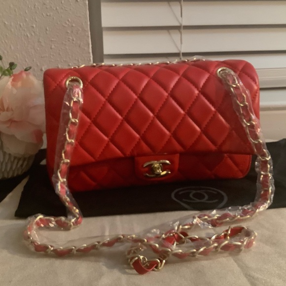 Red Crossbody/Shoulder Bag - Picture 5 of 9